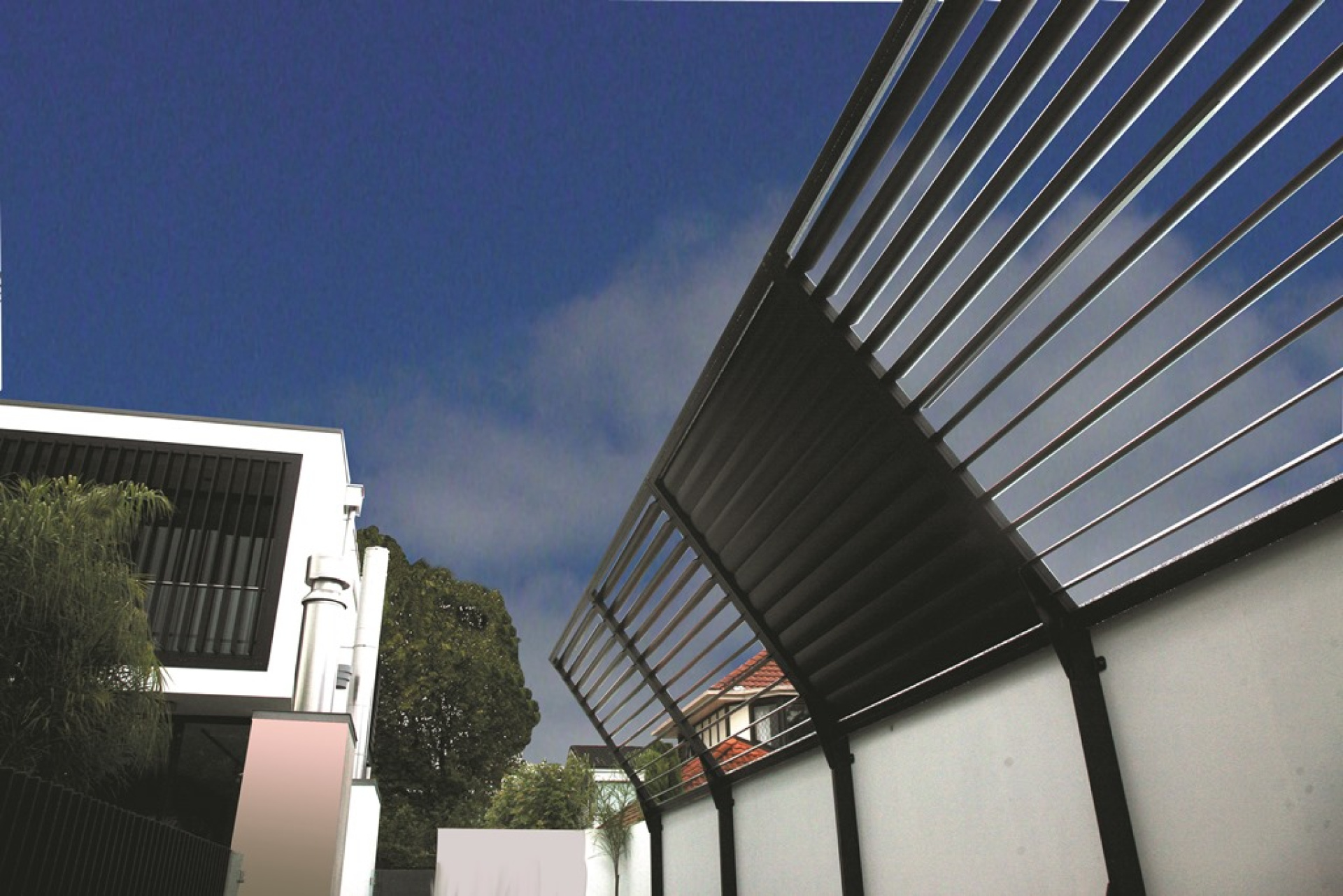 Motorised & Hand Adjustable Louvres (Spiral Pivot)