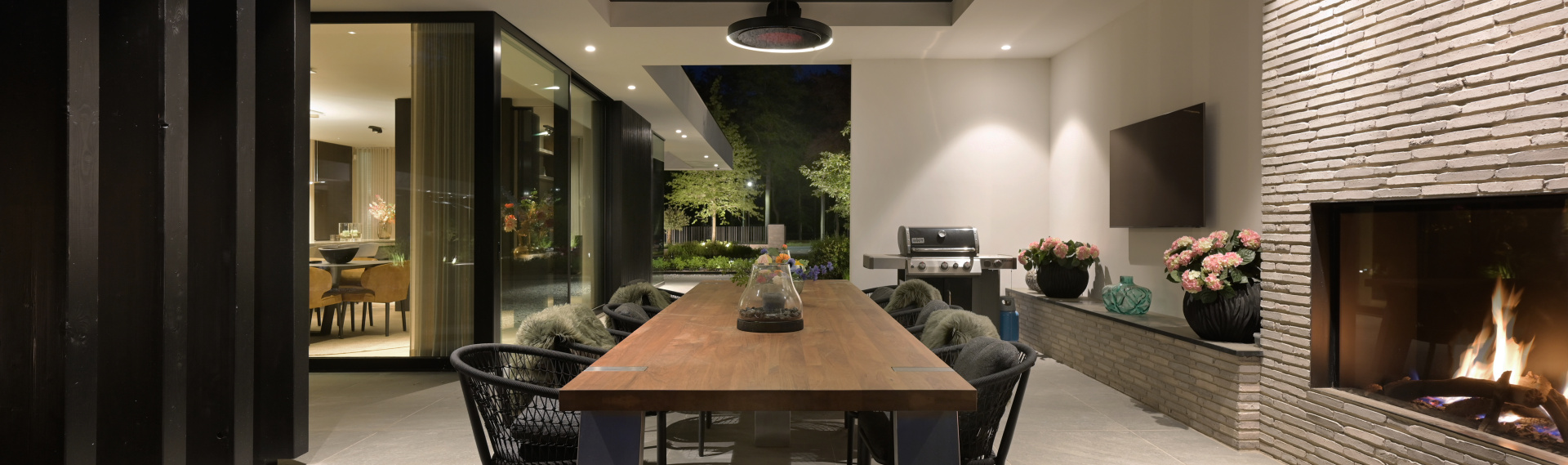 Bromic Heater and Louvretec Opening Roof