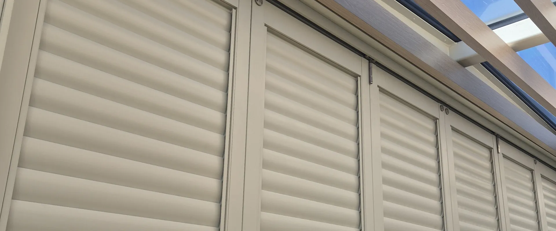 90mm Bifolding Kiss Louvres