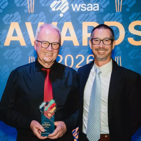 Louvretec Team Holding Award at Product Innovation Awards 2026