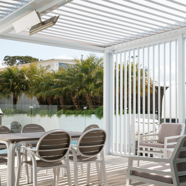 Louvretec Outdoor Room