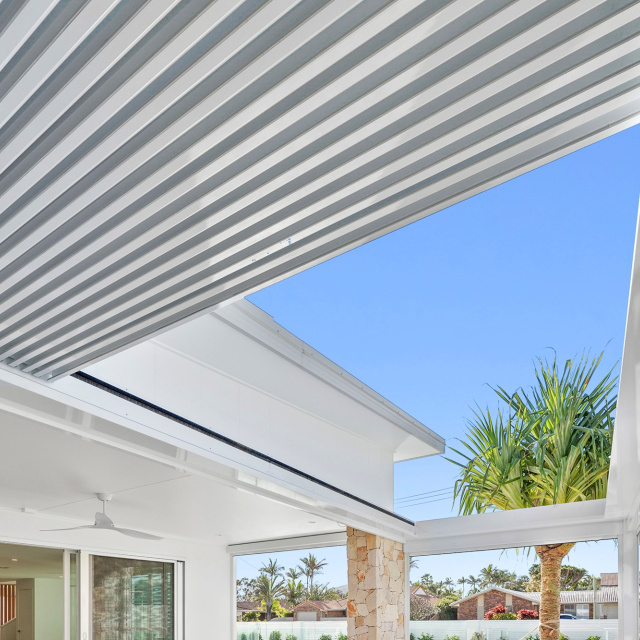 Retract Roof by Louvretec Brisbane