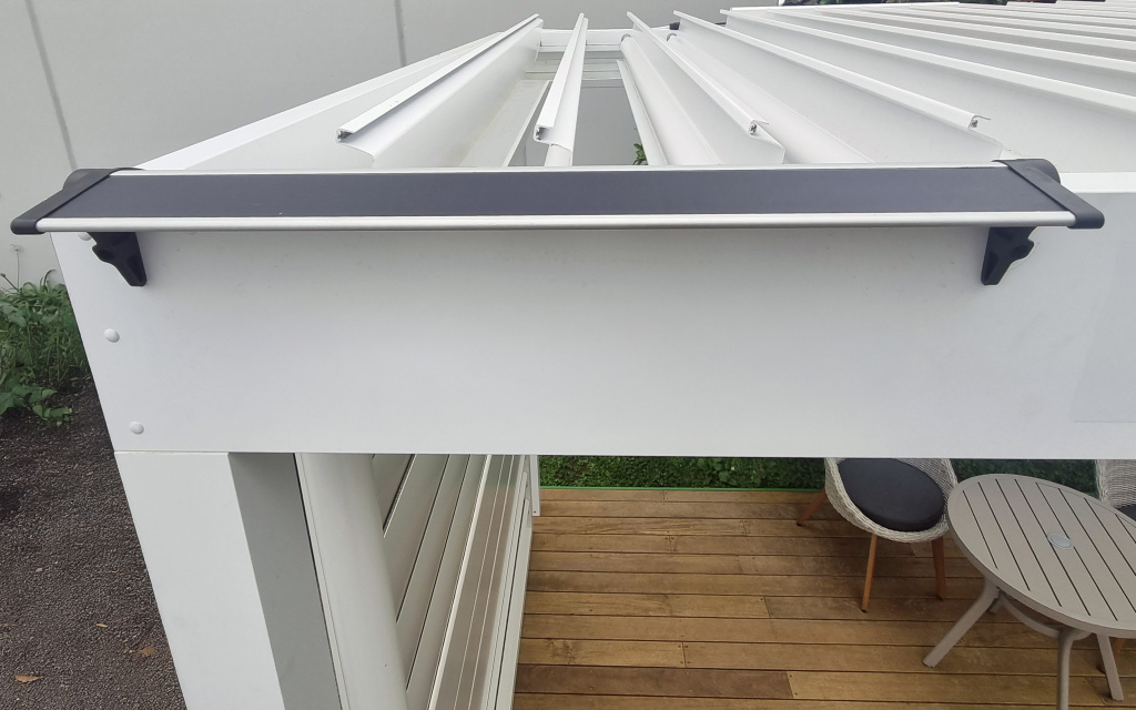 How Big Can a Solar-Powered Opening Roof Be?