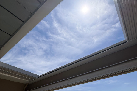 220/35 Slimline Retract Roof