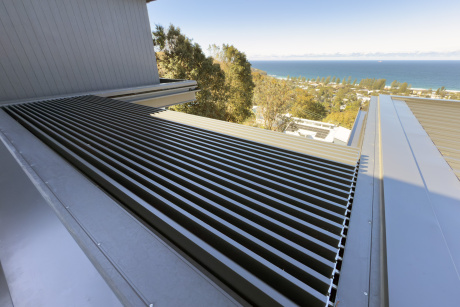 220/45 Alpine Retract Roof