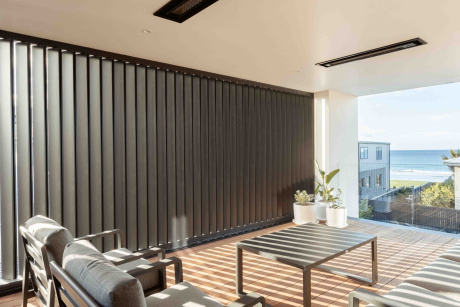 Hi-Span Operable Louvre Balustrade Infills (Spiral Pivot)