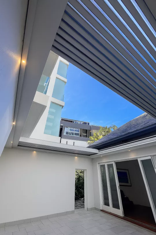 Retractable Roof